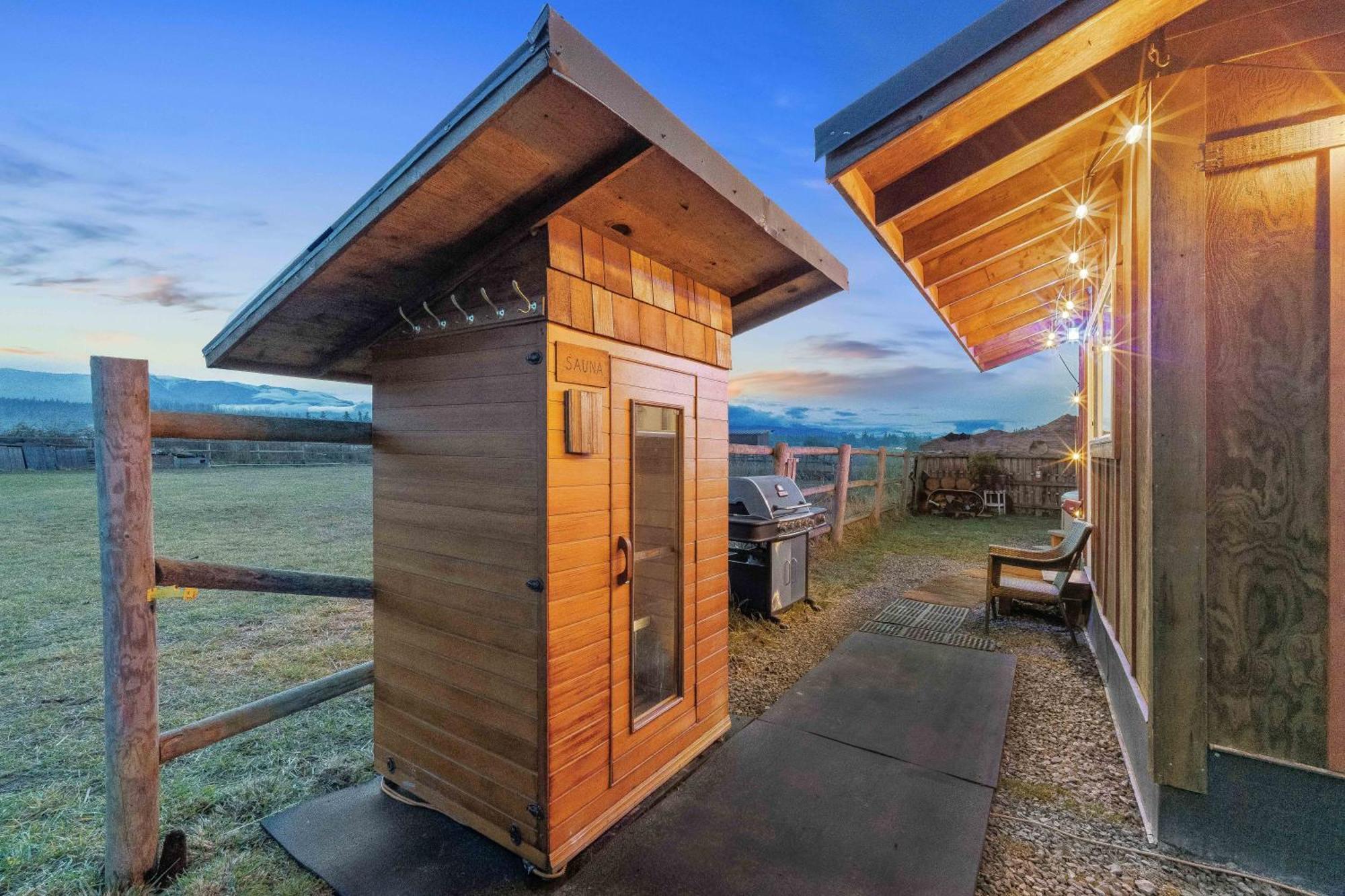 Blue Moon Tiny House, Sauna,Ht Port Angeles Ngoại thất bức ảnh